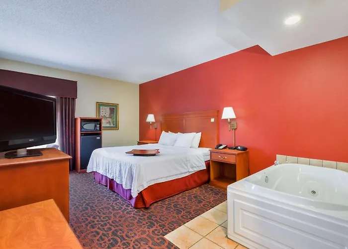 Hampton 3* Marion