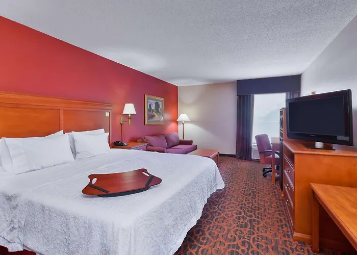 Hampton 3* Marion